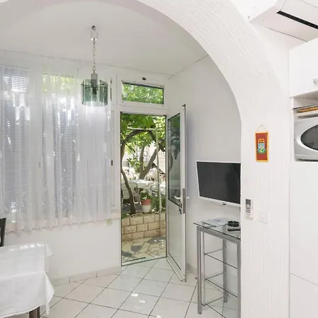 Apartman Tina Pag Town