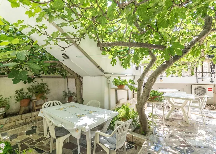 Apartament Tina Pag Town